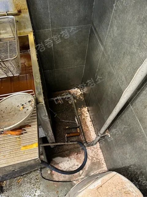 부평 상가 화재청소 비용 햄버거집 화재 현장 그을음 및 분진제거 전문 업체