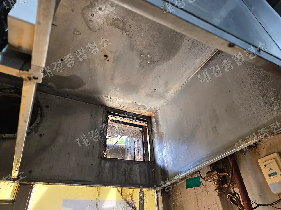 남동구 간석동 주방후드청소 재질에 따른 기름때와 탄 자국 제거 과정