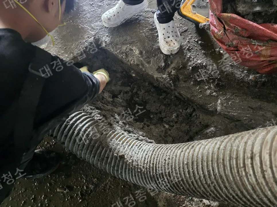 남동공단 석재가공 공장 퇴거청소 분진제거 과정